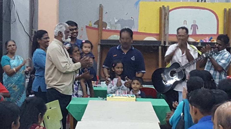 SUPPORTER CELEBRATES HIS BIRTHDAY WITH THE CHILDREN